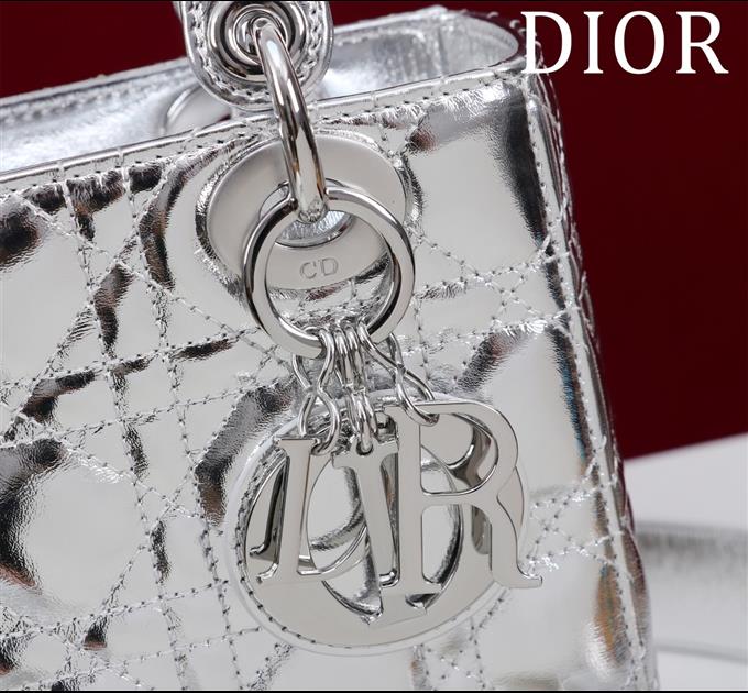 2025228Y650P211547369