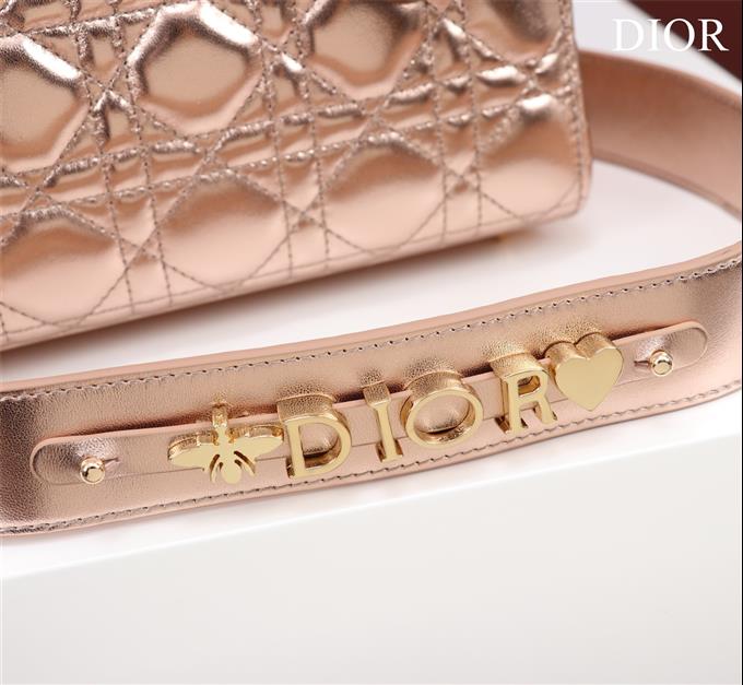 2025228Y650P211547605