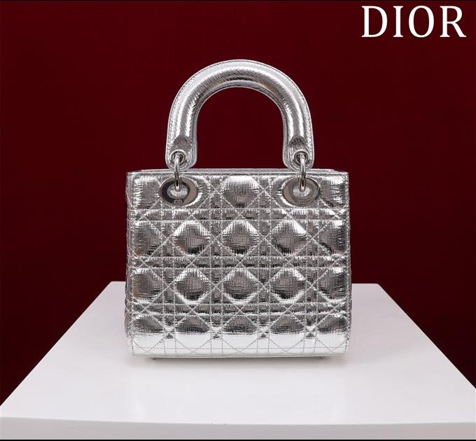 2025228Y650P21154770