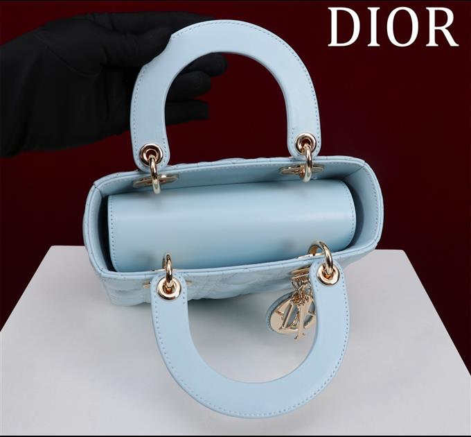 2025228Y650P211547855