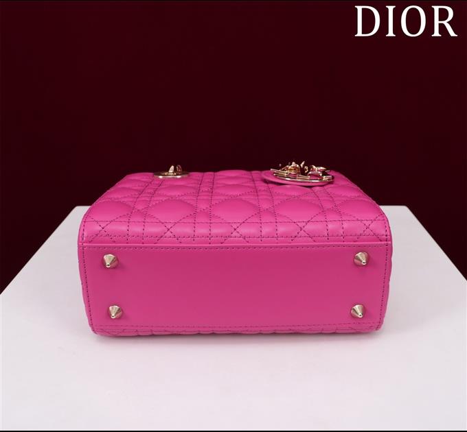 2025228Y650P211549374