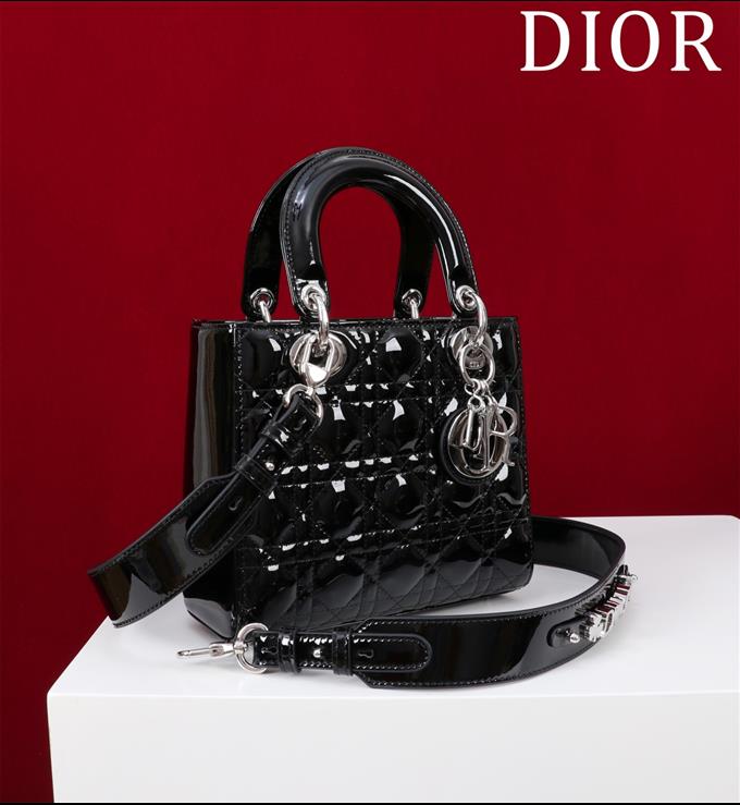 2025228Y650P211550414