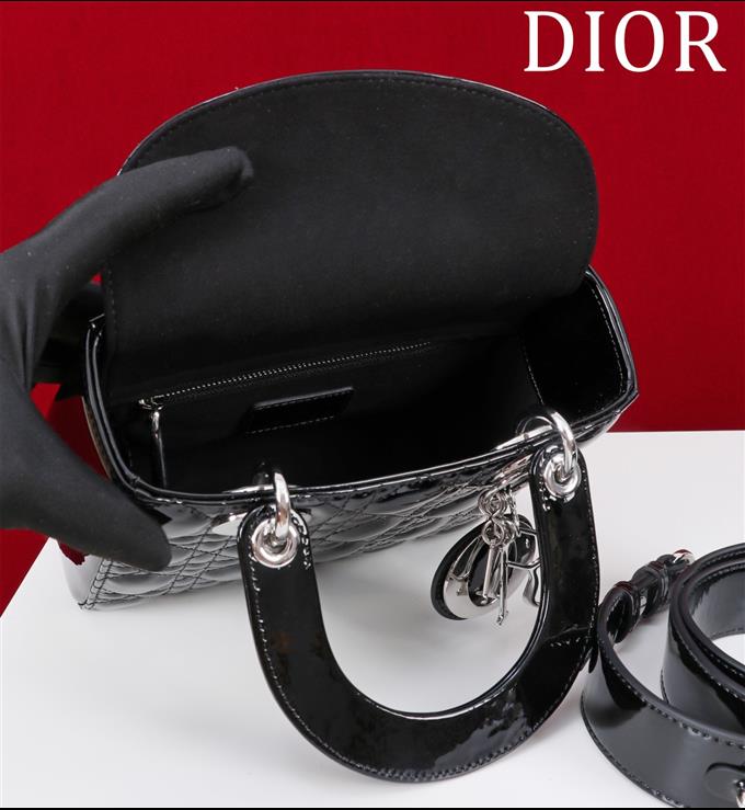 2025228Y650P211550461