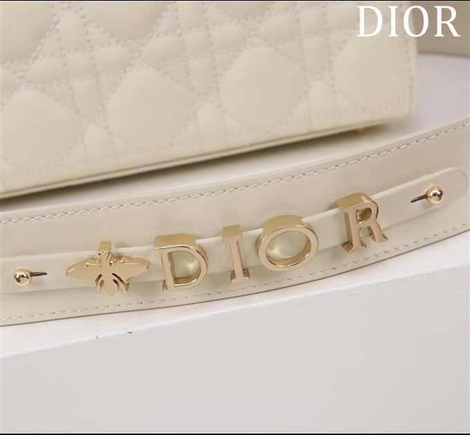 2025228Y650P211550634