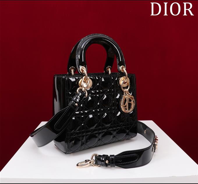 2025228Y650P211550698