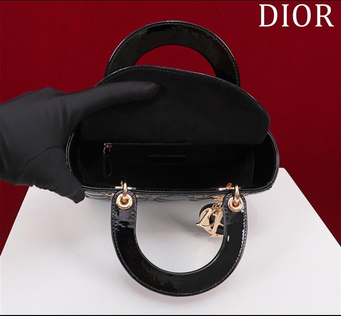 2025228Y650P211550762