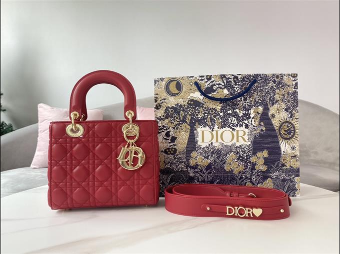 2025228Y650P211551939