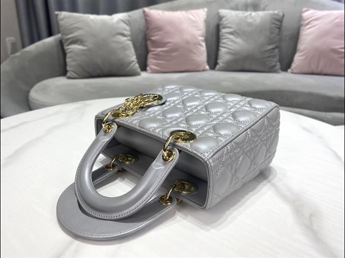 2025228Y650P211552177