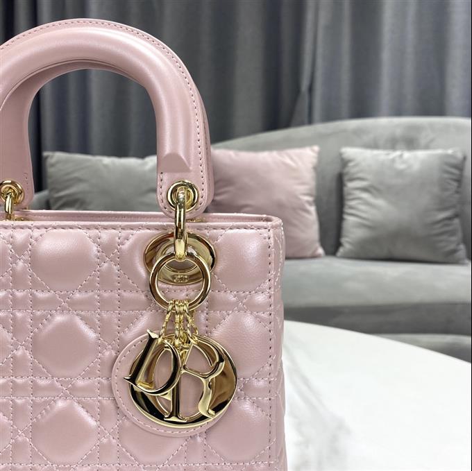 2025228Y650P211552288