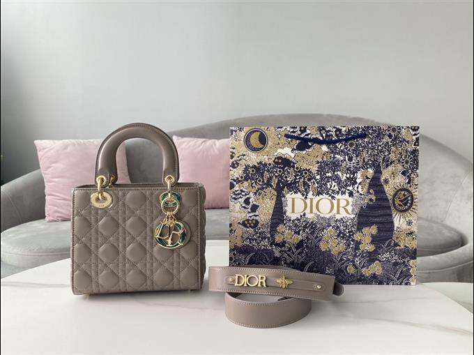 2025228Y650P211552788