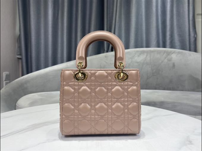 2025228Y650P211552960