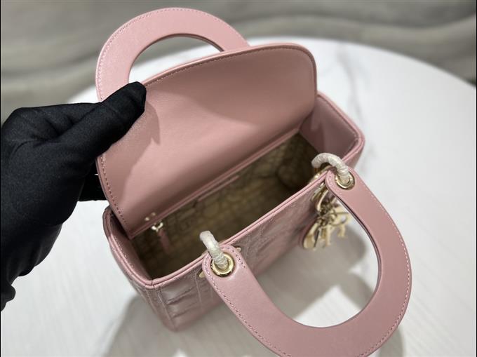 2025228Y650P211553178