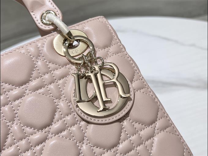 2025228Y650P211553553