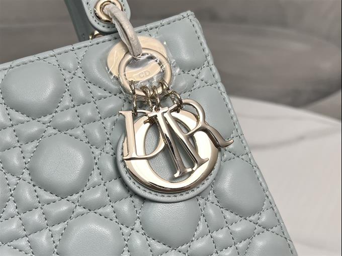 2025228Y650P211553694