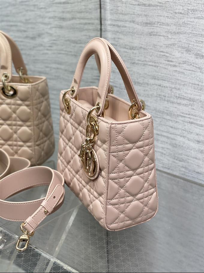 2025228Y650P211555688