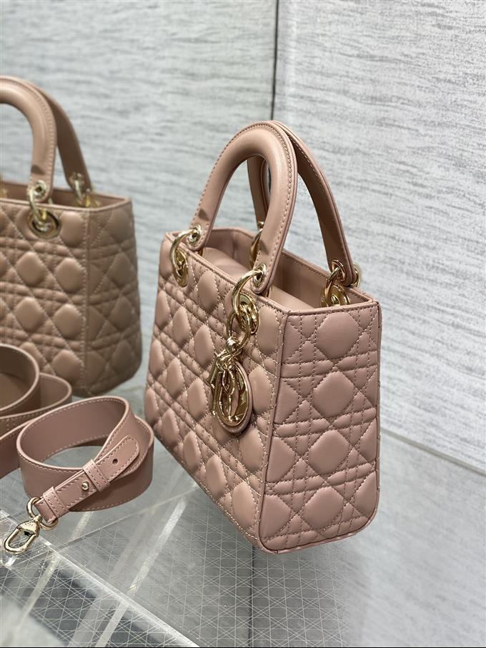 2025228Y650P211555971