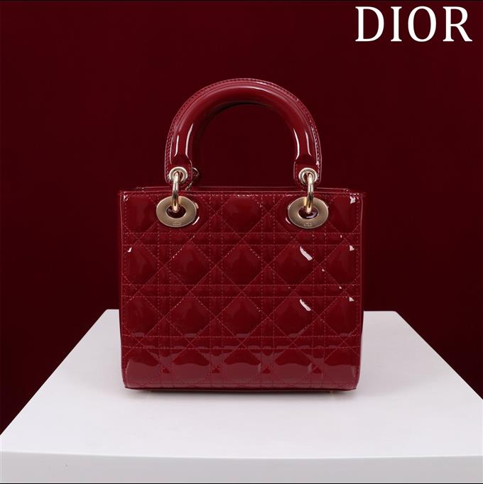 2025228Y650P211557710