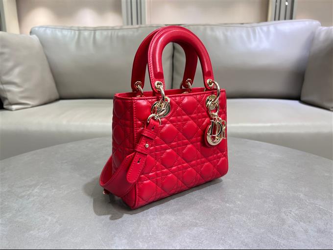 2025228Y650P211558429