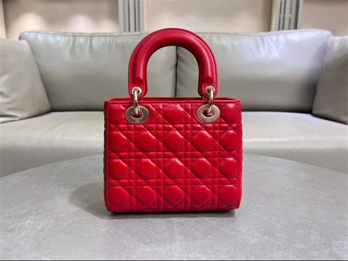 2025228Y650P211558444