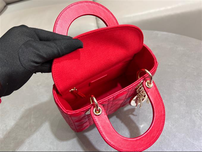 2025228Y650P211558460