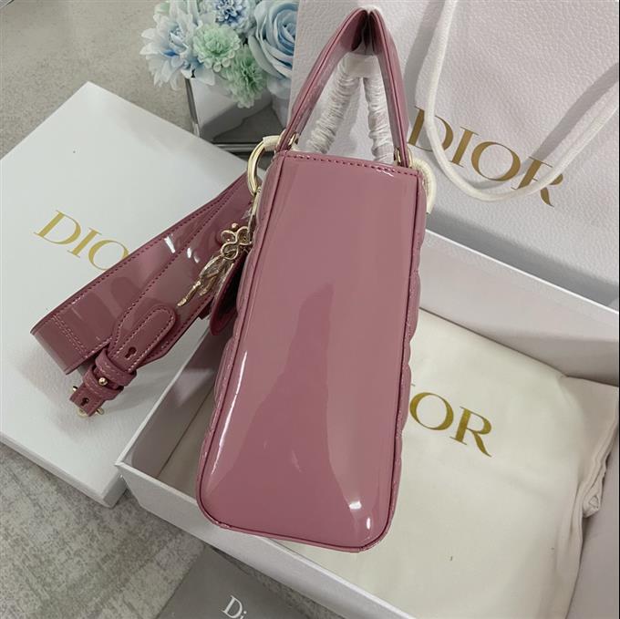 2025228Y650P211715747