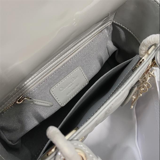 2025228Y650P211715903