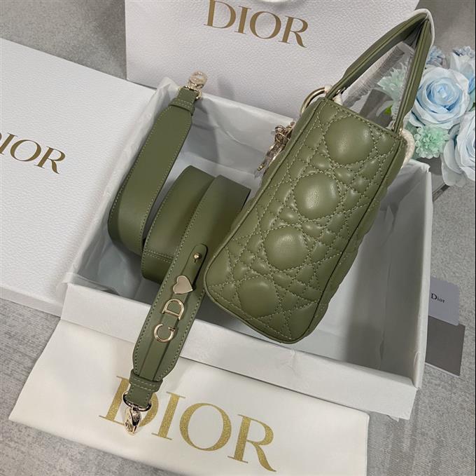 2025228Y650P211716311