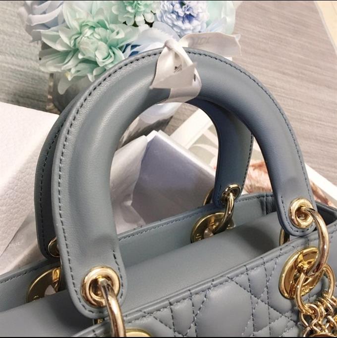 2025228Y650P211717415