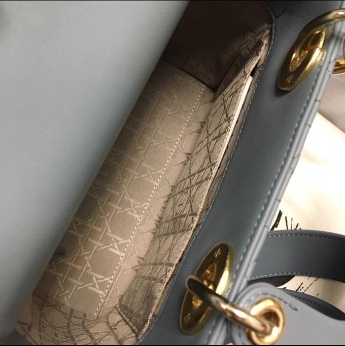 2025228Y650P211717461