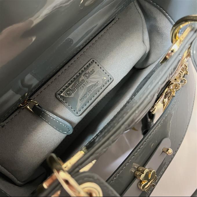 2025228Y650P211717615