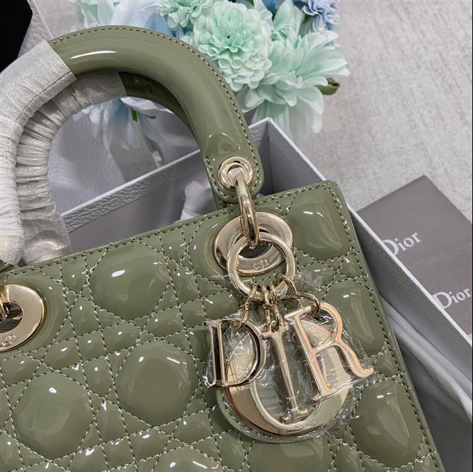 2025228Y650P211717664