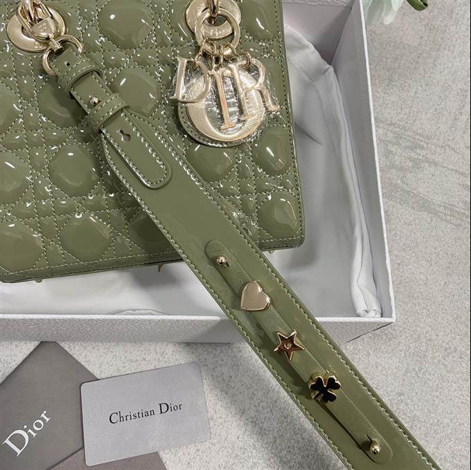 2025228Y650P211717726