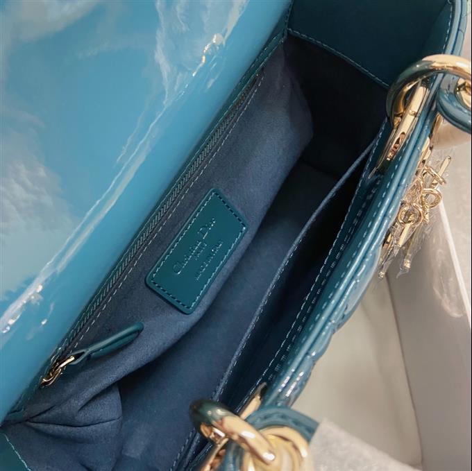 2025228Y650P211718466