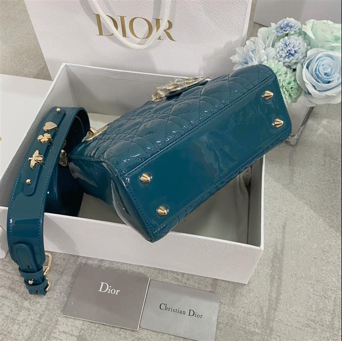 2025228Y650P211718482