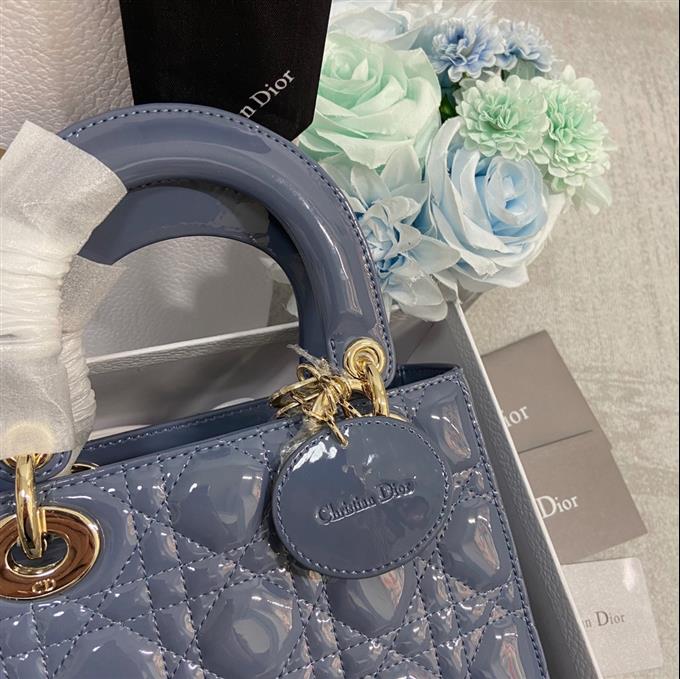 2025228Y650P211718528