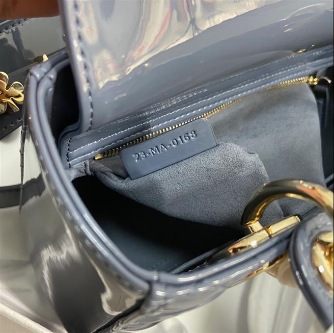 2025228Y650P211718623