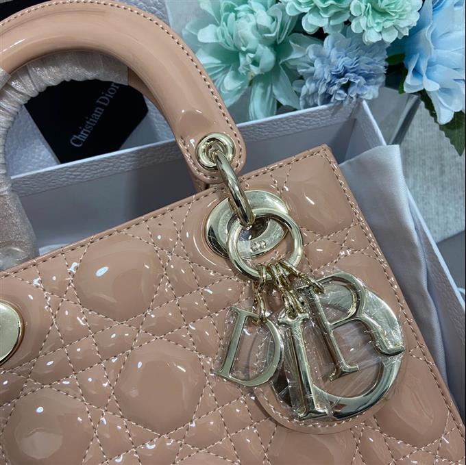 2025228Y650P211718654