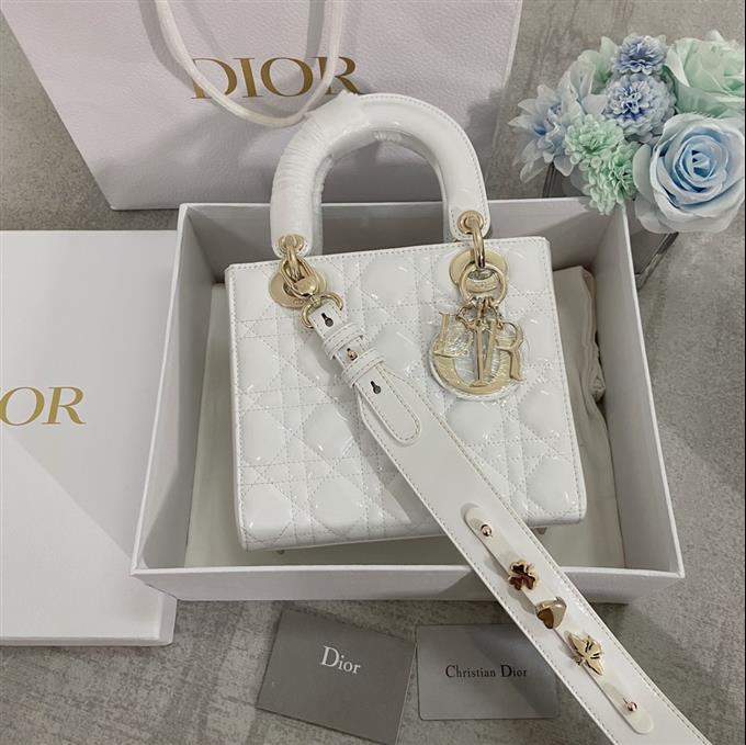 2025228Y650P211718796