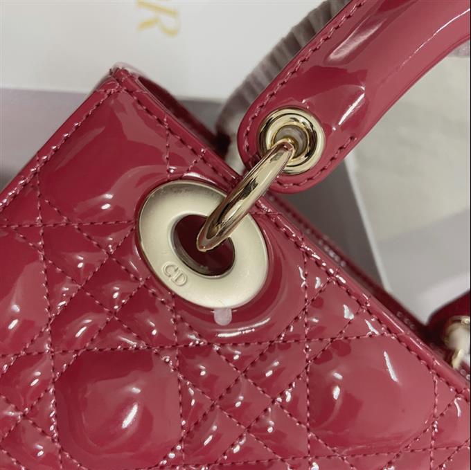 2025228Y650P211718972