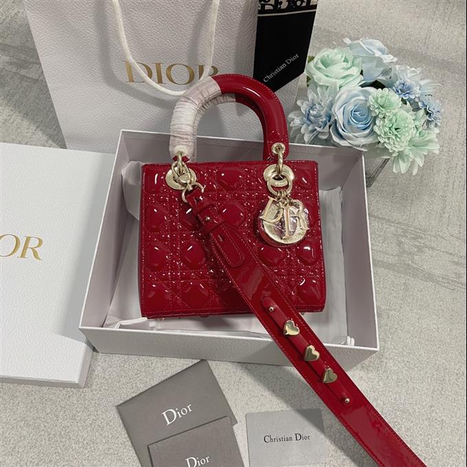 2025228Y650P211719570