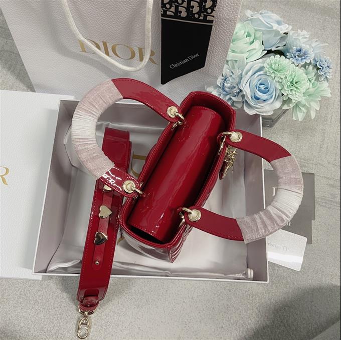 2025228Y650P211719647