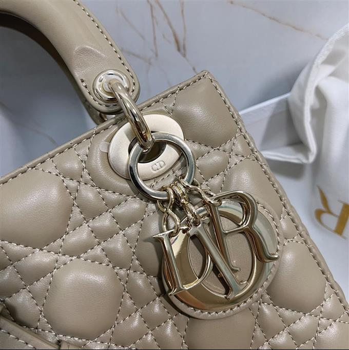 2025228Y650P211721396