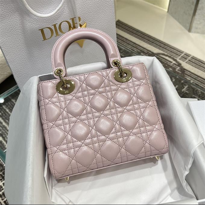 2025228Y650P211722467