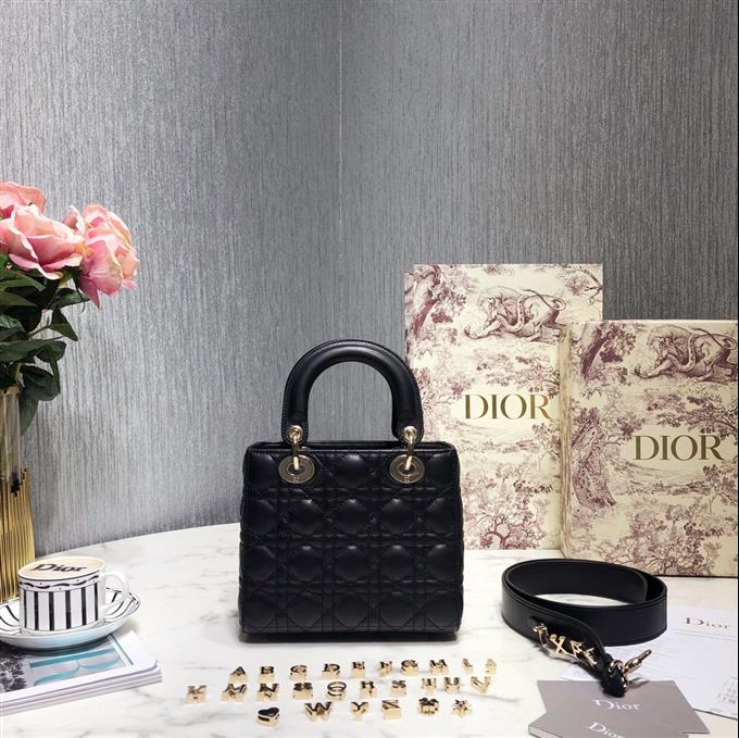 2025228Y680P21161980