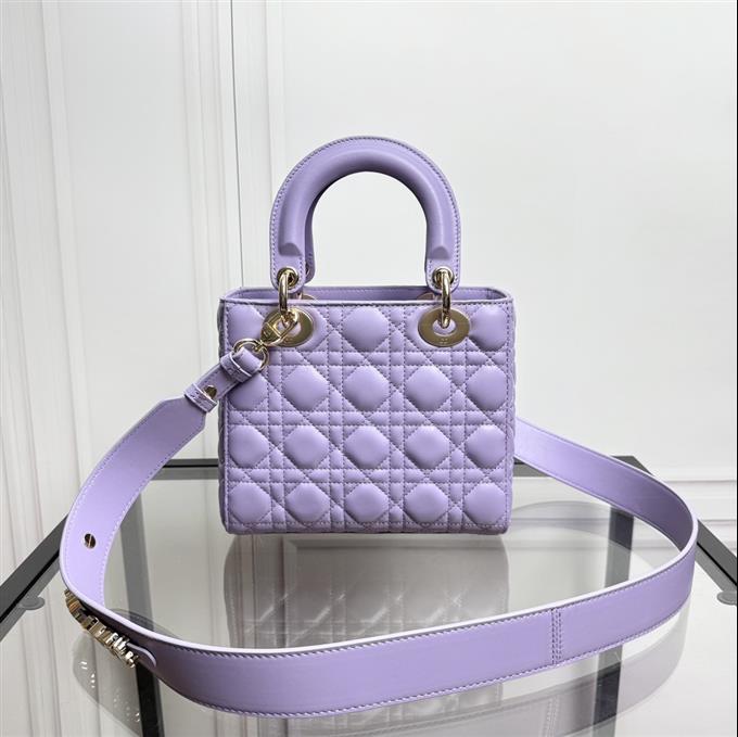 2025228Y700P21161374