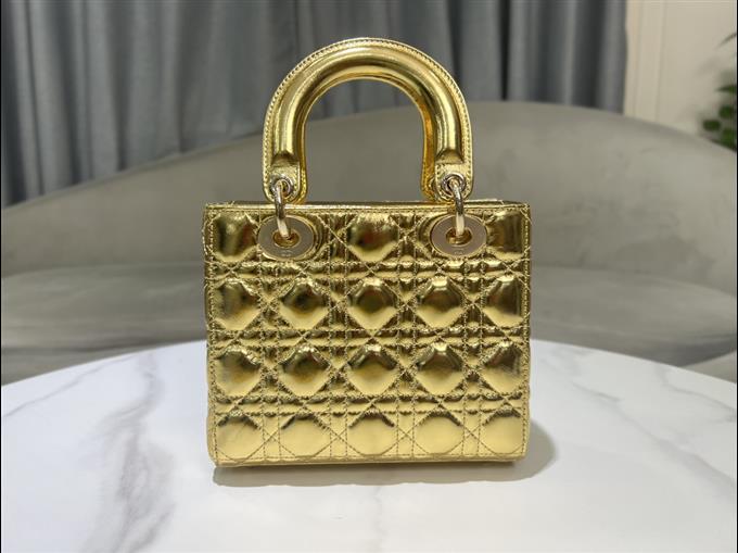 2025228Y700P21167922