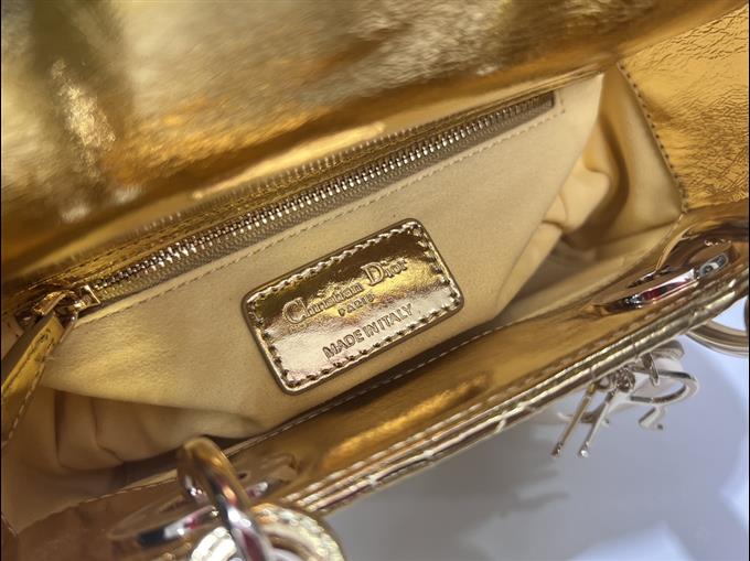 2025228Y700P21167952