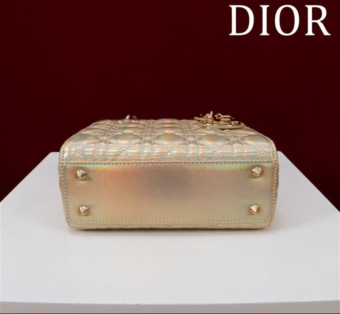 2025228Y750P211613887