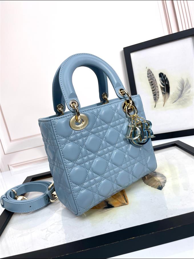 2025228Y750P211723930