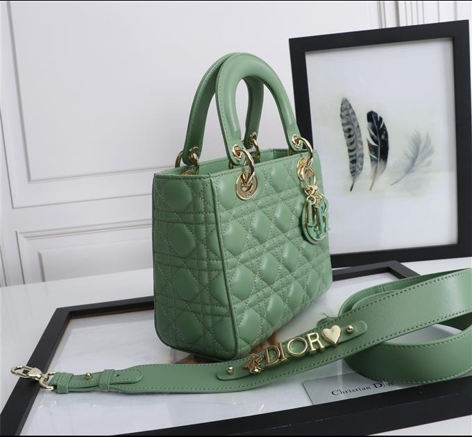 2025228Y750P22250121